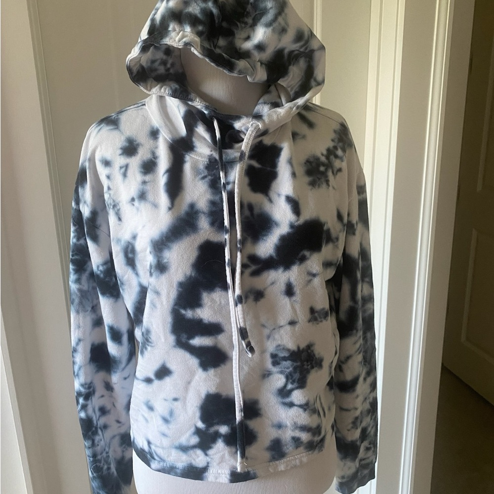 Z by Zella tie dye hoodie